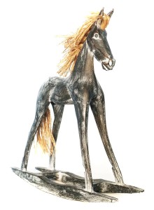 Koń z drewna 40 cm / 3 kolory