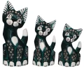 Zestaw trzech kotów z drewna - wys. 20 cm, 25 cm, 30 cm / 12 kolorów 31637