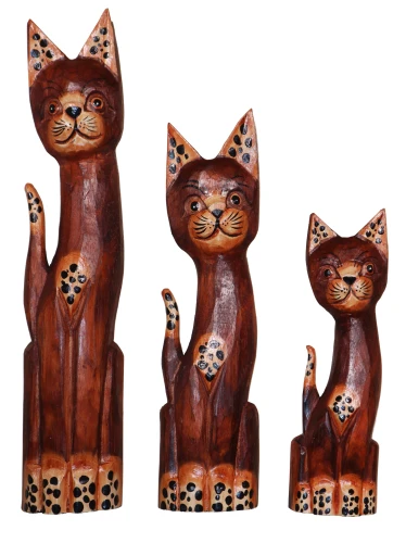 Zestaw trzech kotów z drewna - wys. 30 cm, 40 cm, 50 cm / 4 kolory 88945